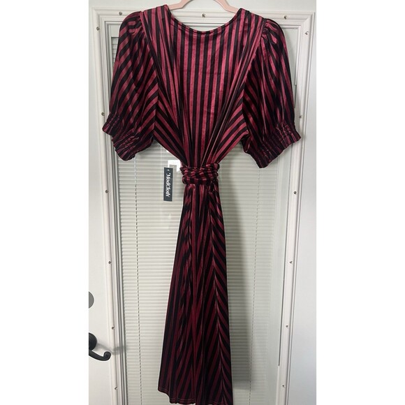 ModCloth Victorian Velvet Striped Midi Wrap Dress Women’s Size 3X Burgundy NWT - Picture 7 of 8